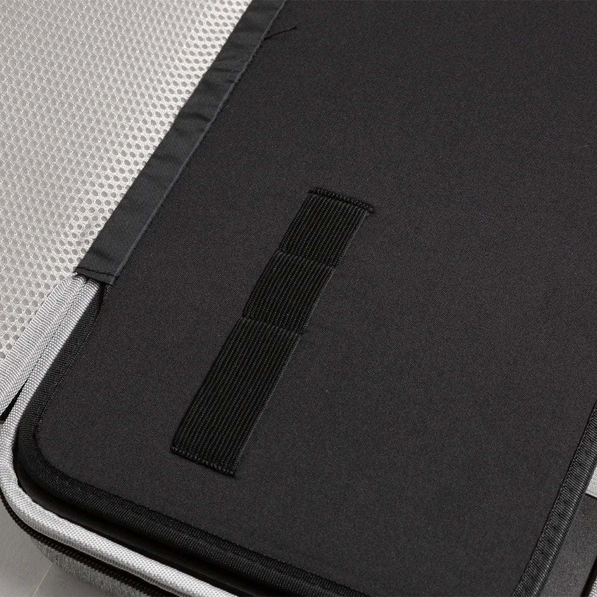 fishfish Keyboard Carrying Case - Divinikey