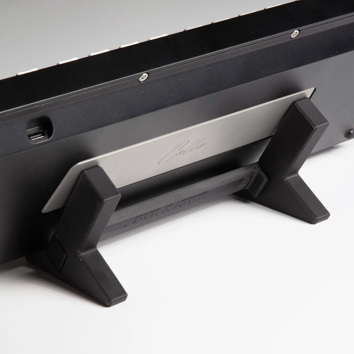 _bvn x lawn 3D Printed Keyboard Stand - Divinikey