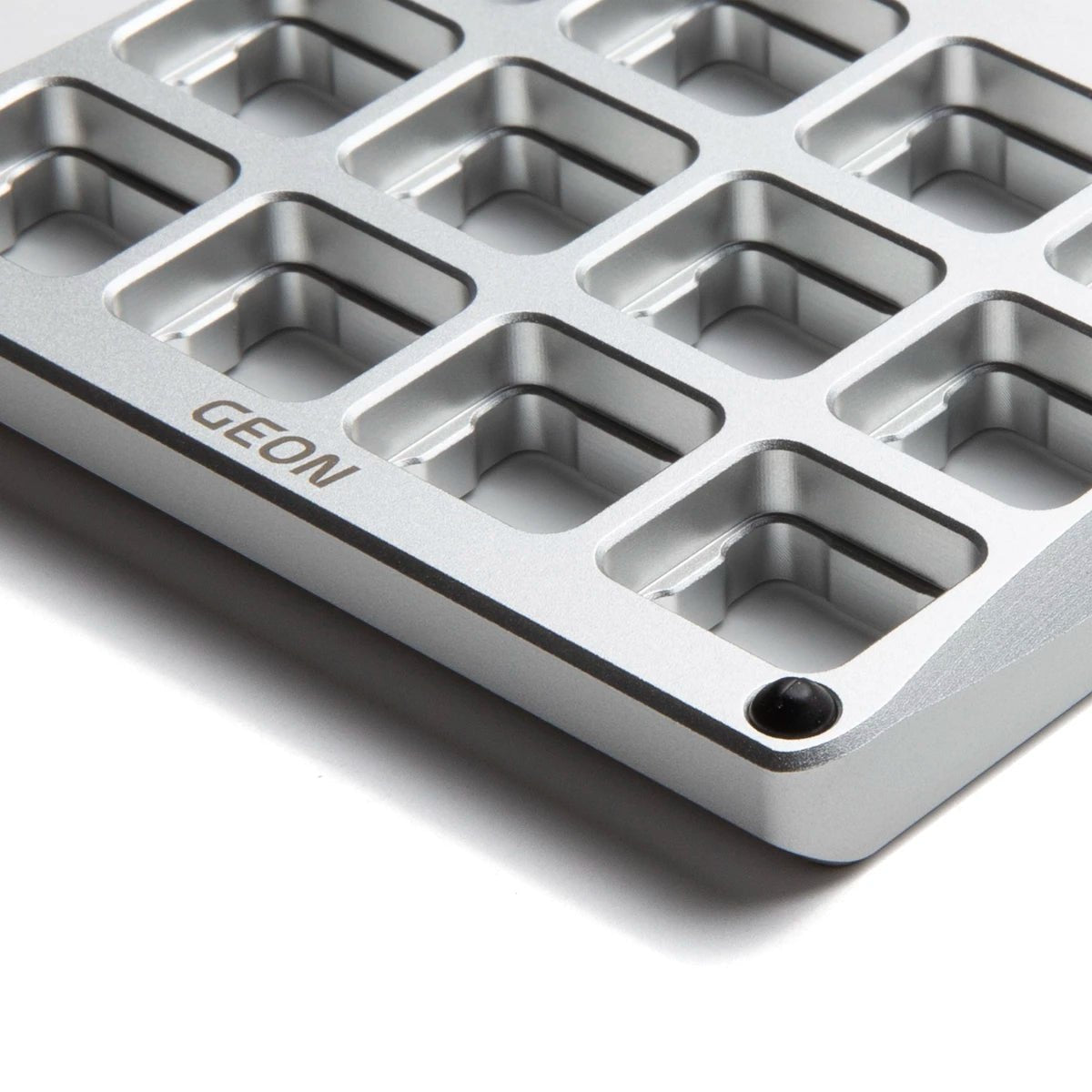 Geon DailyLube Plate - Divinikey