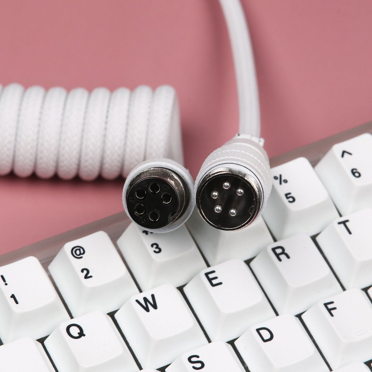 KBDfans White Custom Handmade USB-C Cable - Divinikey