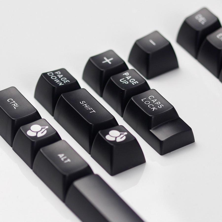 Maxkey White On Black Keycap Set Doubleshot ABS - Divinikey
